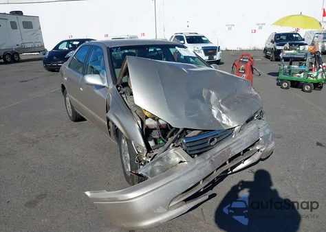 2000 Toyota Camry Le из США, поврежденный, VIN JT2BG22K6Y0383168